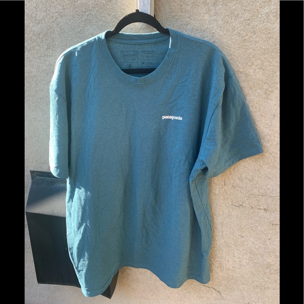 Men's Patagonia P-6 Logo Organic Cotton T-Shirt